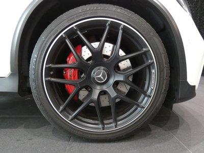 صورة مصغرة 26 لـ 2021 Mercedes-BENZ GLC AMG