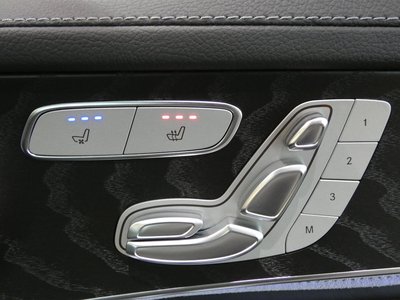 صورة مصغرة 12 لـ 2021 Mercedes-BENZ GLC AMG