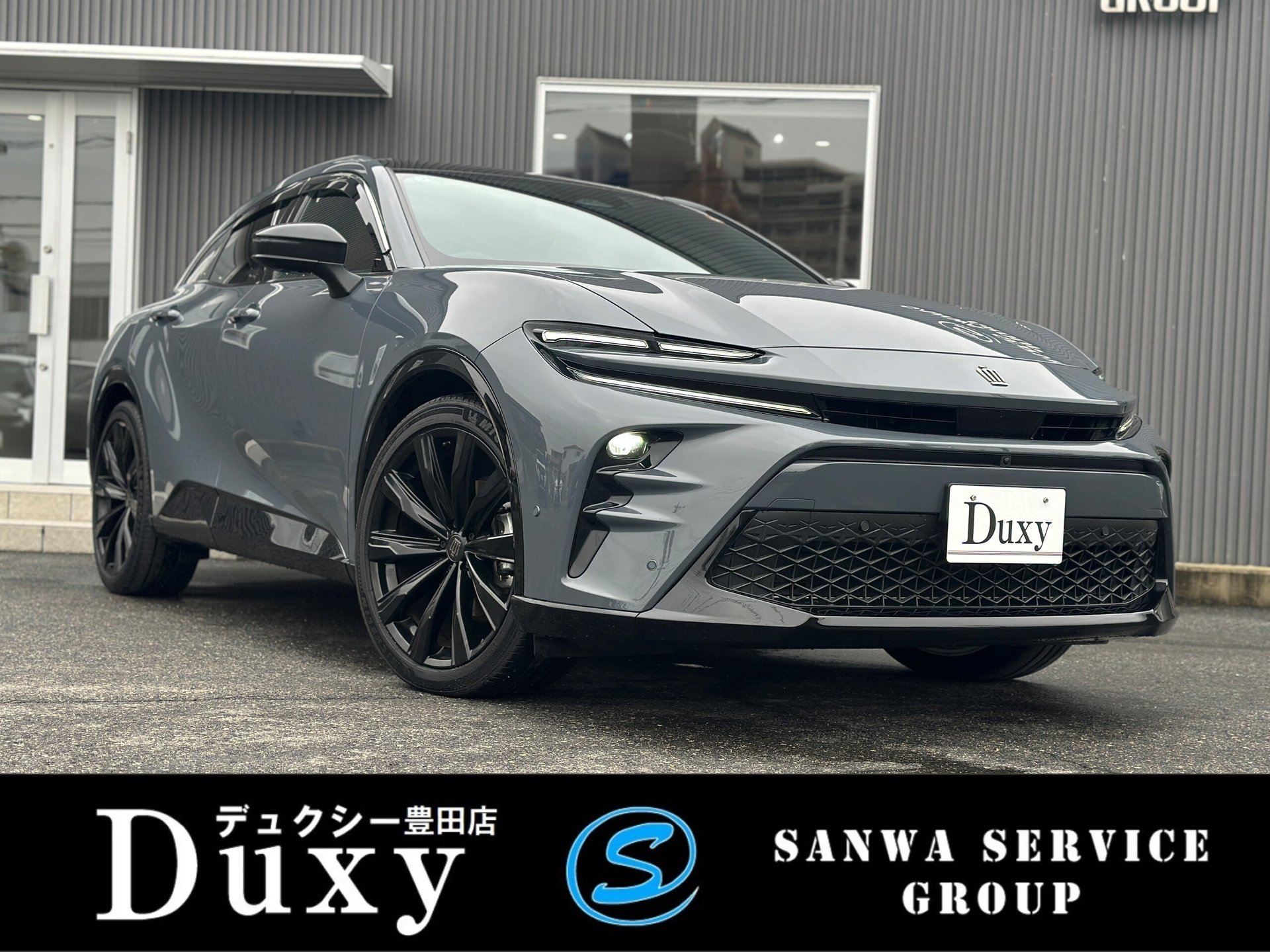 TOYOTA CROWN SPORT - View 1