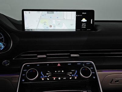 2022 Genesis GV80 — миниатюра 12