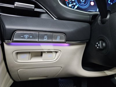 2022 Genesis GV80 — миниатюра 18
