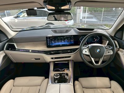 BMW X7 - 4