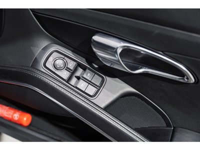 2016 Porsche 911 — миниатюра 14