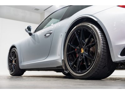 2016 Porsche 911 — миниатюра 20