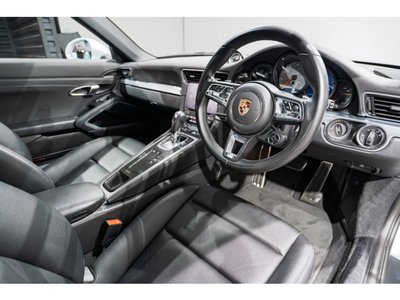 2016 Porsche 911 — миниатюра 15