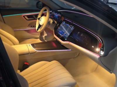 MERCEDES-BENZ E-CLASS - 10