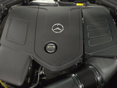 MERCEDES-BENZ E-CLASS - 8