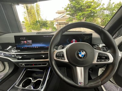 BMW X7 - 7