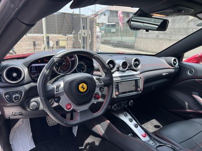2015 FERRARI CALIFORNIA T thumbnail 33