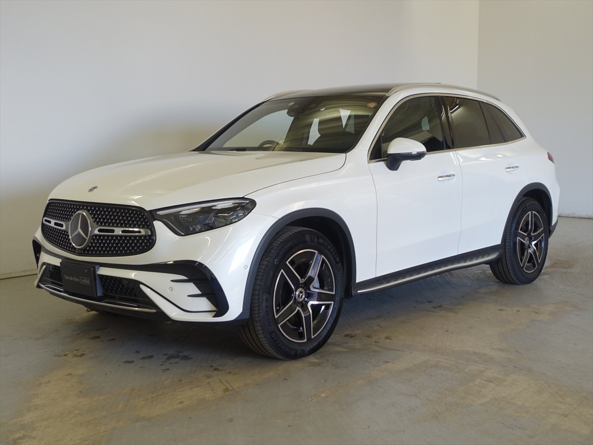 MERCEDES-BENZ GLC - View 1