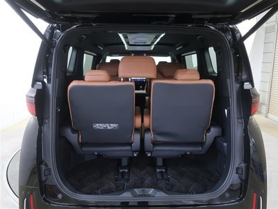 صورة مصغرة 30 لـ 2023 Toyota VELLFIRE