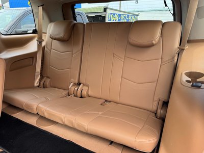 CADILLAC ESCALADE - 8