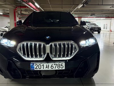 2024 BMW X6 photo 1