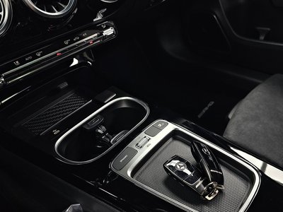 2025 Mercedes-BENZ A-CLASS 缩略图 23