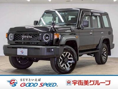 TOYOTA LAND CRUISER 70 - 1