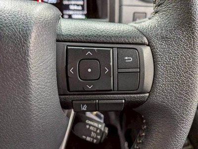 TOYOTA LAND CRUISER 70 - 8