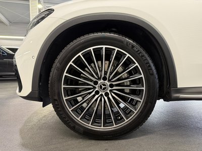 MERCEDES-BENZ GLC - 10