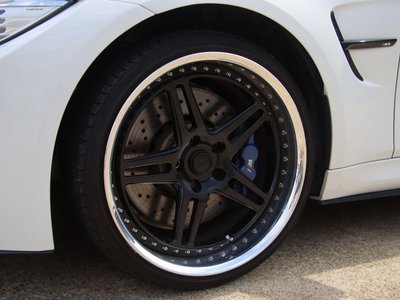 2014 BMW M3 SEDAN — миниатюра 12
