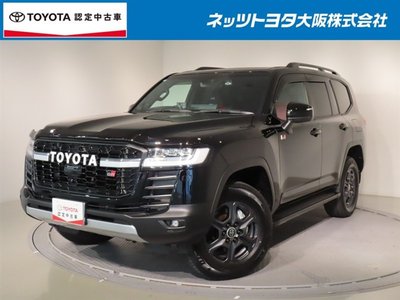 TOYOTA LAND CRUISER 300