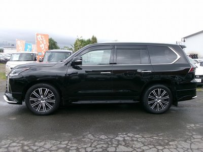 2019 Lexus LX 缩略图 3