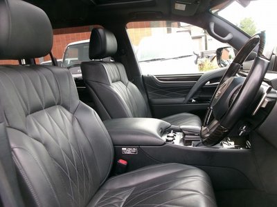 2019 Lexus LX 缩略图 7