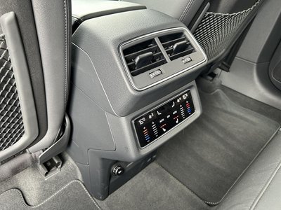 صورة مصغرة 32 لـ 2023 AUDI Q8 E-TRON