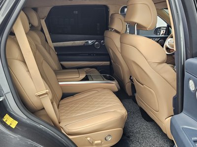 2022 Genesis GV80 — миниатюра 12