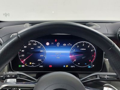 2024 Mercedes-BENZ GLC photo 8