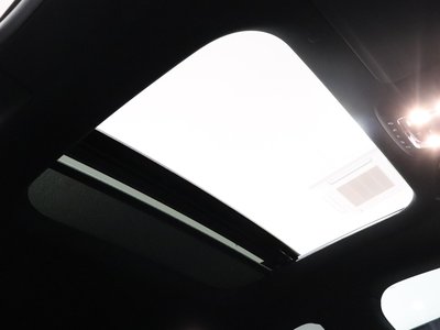 MERCEDES-BENZ CLA - 3