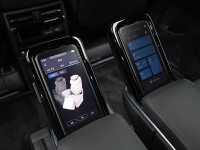 2025 TOYOTA ALPHARD — миниатюра 32