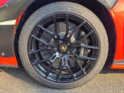 2024 Lamborghini HURACAN — миниатюра 14