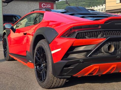 2024 Lamborghini HURACAN — миниатюра 12