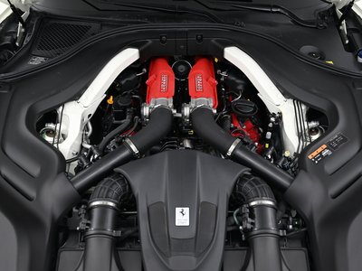 FERRARI PORTOFINO M - 10