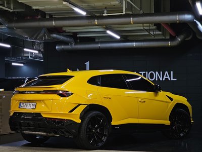 صورة 7 لـ 2024 Lamborghini URUS