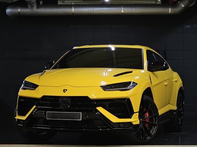 صورة 1 لـ 2024 Lamborghini URUS