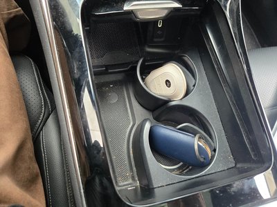 MERCEDES-BENZ GLC - 7