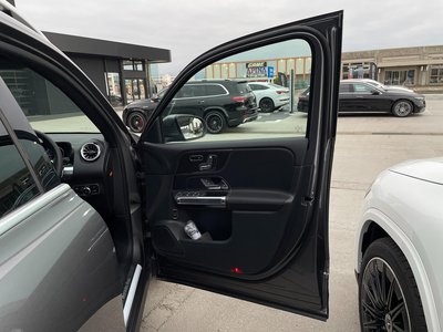 MERCEDES-BENZ GLB - 8