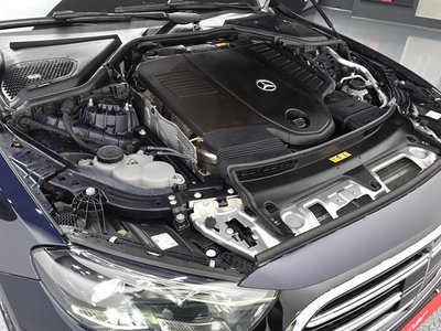 MERCEDES-BENZ E-CLASS - 7