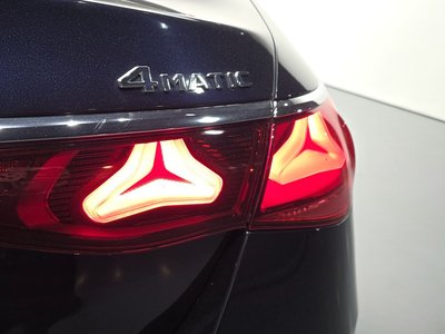 MERCEDES-BENZ E-CLASS - 10