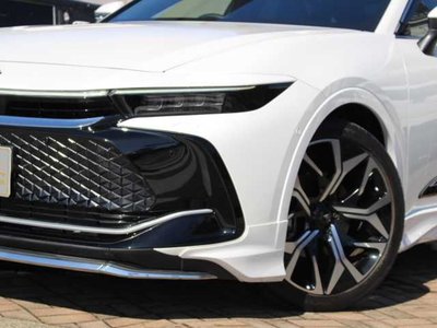 TOYOTA CROWN CROSSOVER - 7