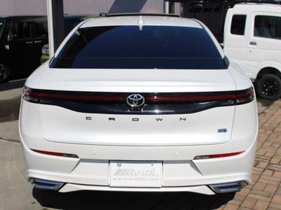 TOYOTA CROWN CROSSOVER - 4