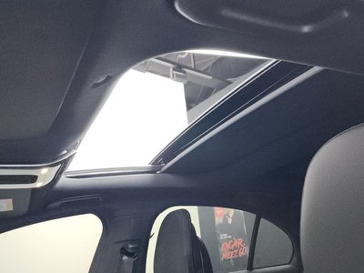 2025 Mercedes-BENZ E-CLASS — миниатюра 24
