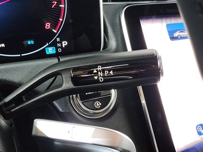2025 Mercedes-BENZ E-CLASS — миниатюра 12