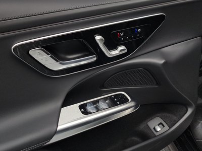 2025 Mercedes-BENZ E-CLASS — миниатюра 14