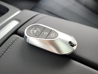 2025 Mercedes-BENZ E-CLASS — миниатюра 21