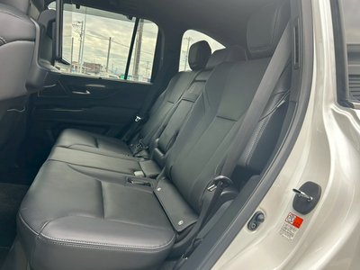 صورة مصغرة 46 لـ 2024 Lexus LX