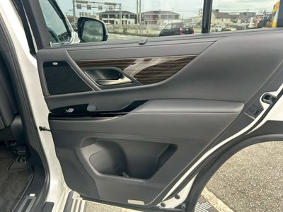 صورة مصغرة 32 لـ 2024 Lexus LX