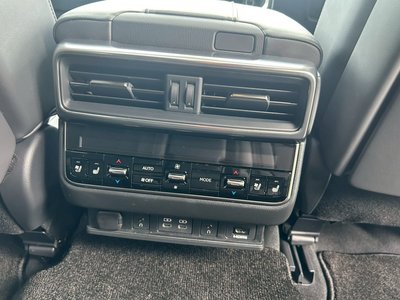 صورة مصغرة 39 لـ 2024 Lexus LX