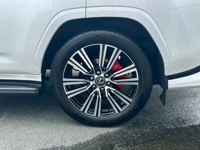 صورة مصغرة 13 لـ 2024 Lexus LX