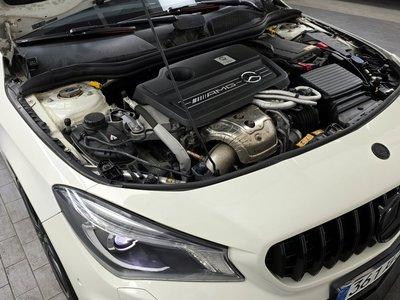 MERCEDES-BENZ CLA - 7